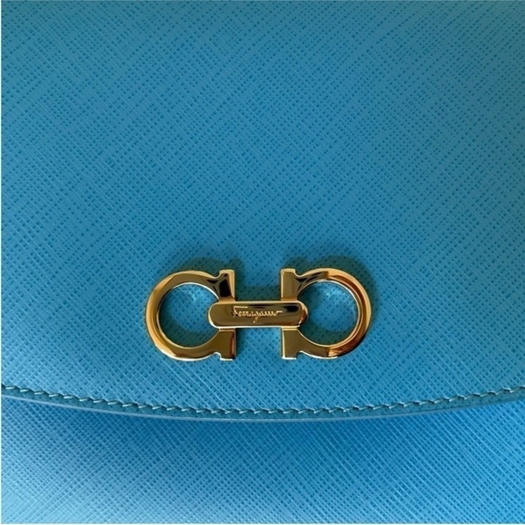 Salvatore Ferragamo Sandrine Small Saffiano Leather Adjustable Shoulder Bag - Picture 4 of 13